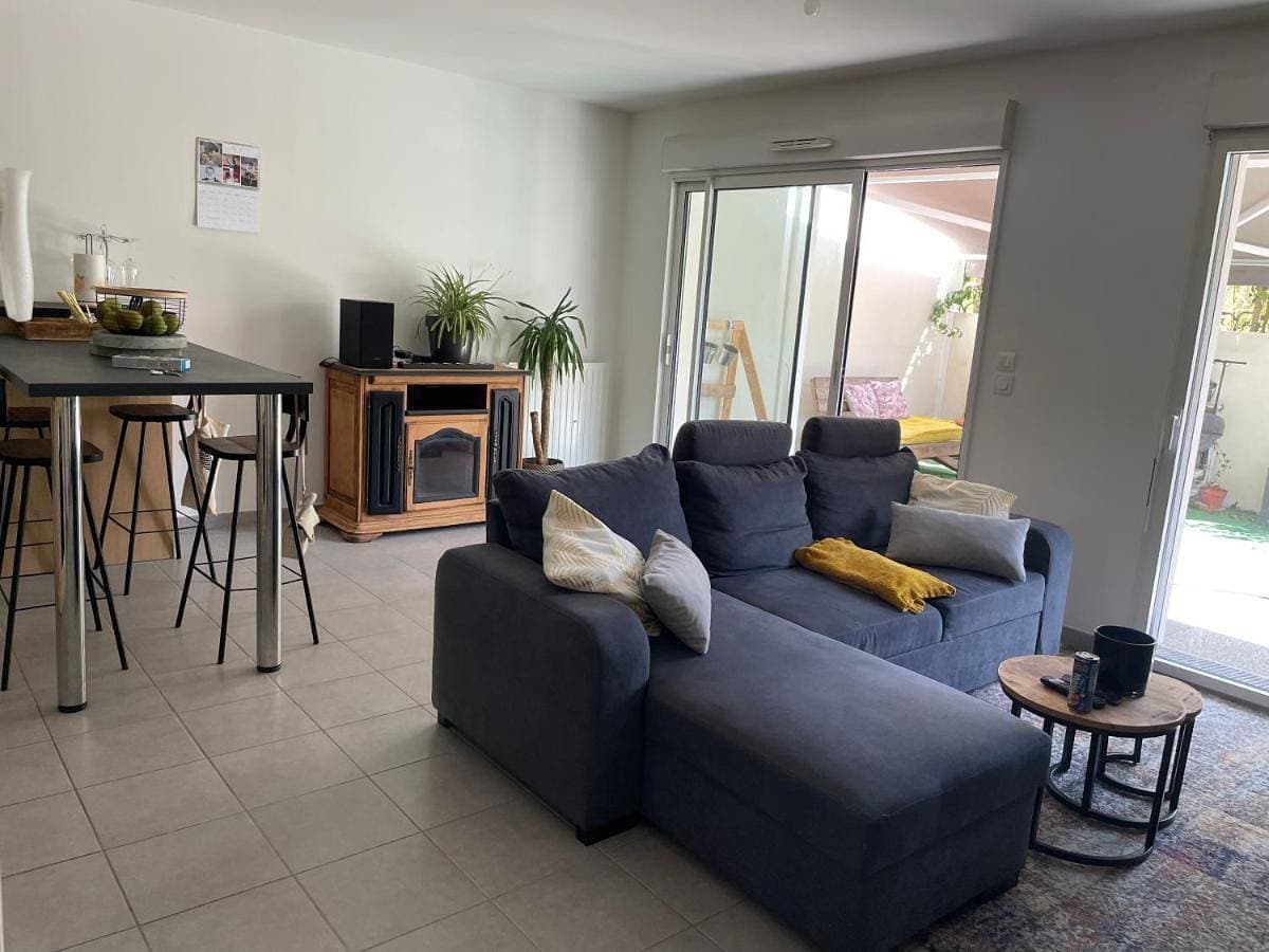 Appartement avec terrasse proche de Rennes 1