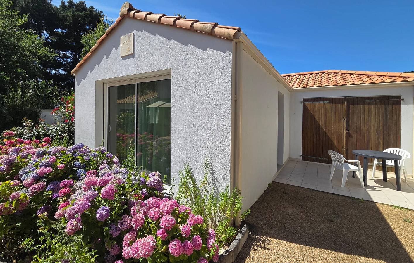 Foto 2 von 18: Gemütliche Ferienwohnung mit Garten, WLAN und 600 m zum Strand
