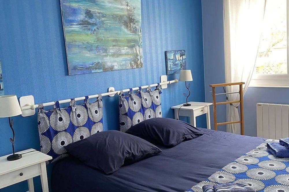Foto 2 von 29: Beautiful sea view villa 50m from the beach at Le Home