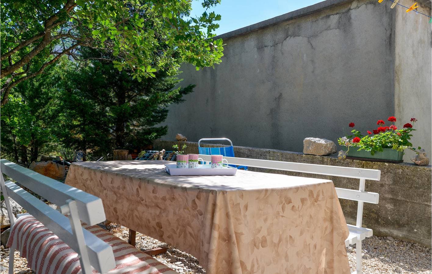 Foto 7 von 19: Modernes Apartment, 2,5 km vom Strand entfernt, mit WLAN, Klimaanlage und Küche