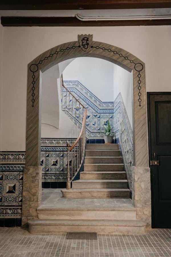 Ca Escoda Historic House in Wine Country 1