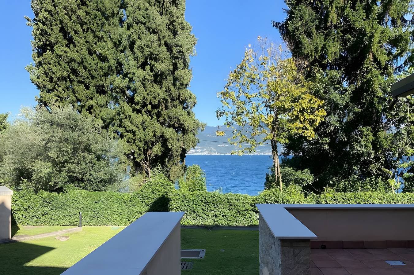 Foto 3 von 31: Charmantes Apartment nur 100 m vom Gardasee entfernt