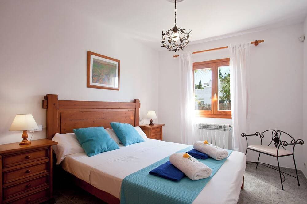 Foto 2 von 28: Haus 300 Meter vom Strand entfernt, mit privatem Pool und WiFi.