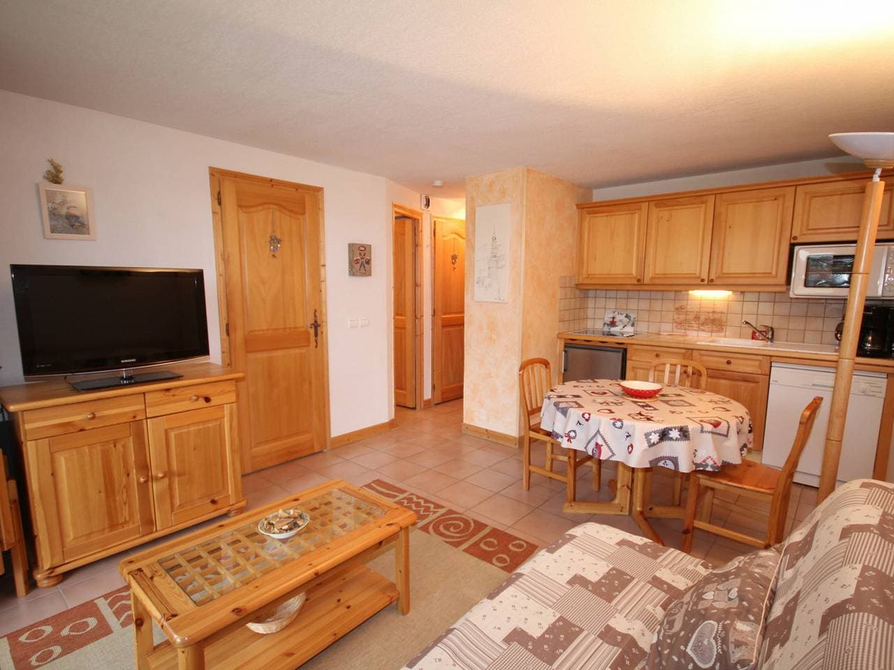 Charmante 3-Zimmer-Wohnung, gut ausgestattet, 4-5 Pers., Parkplatz, Les Saisies 1