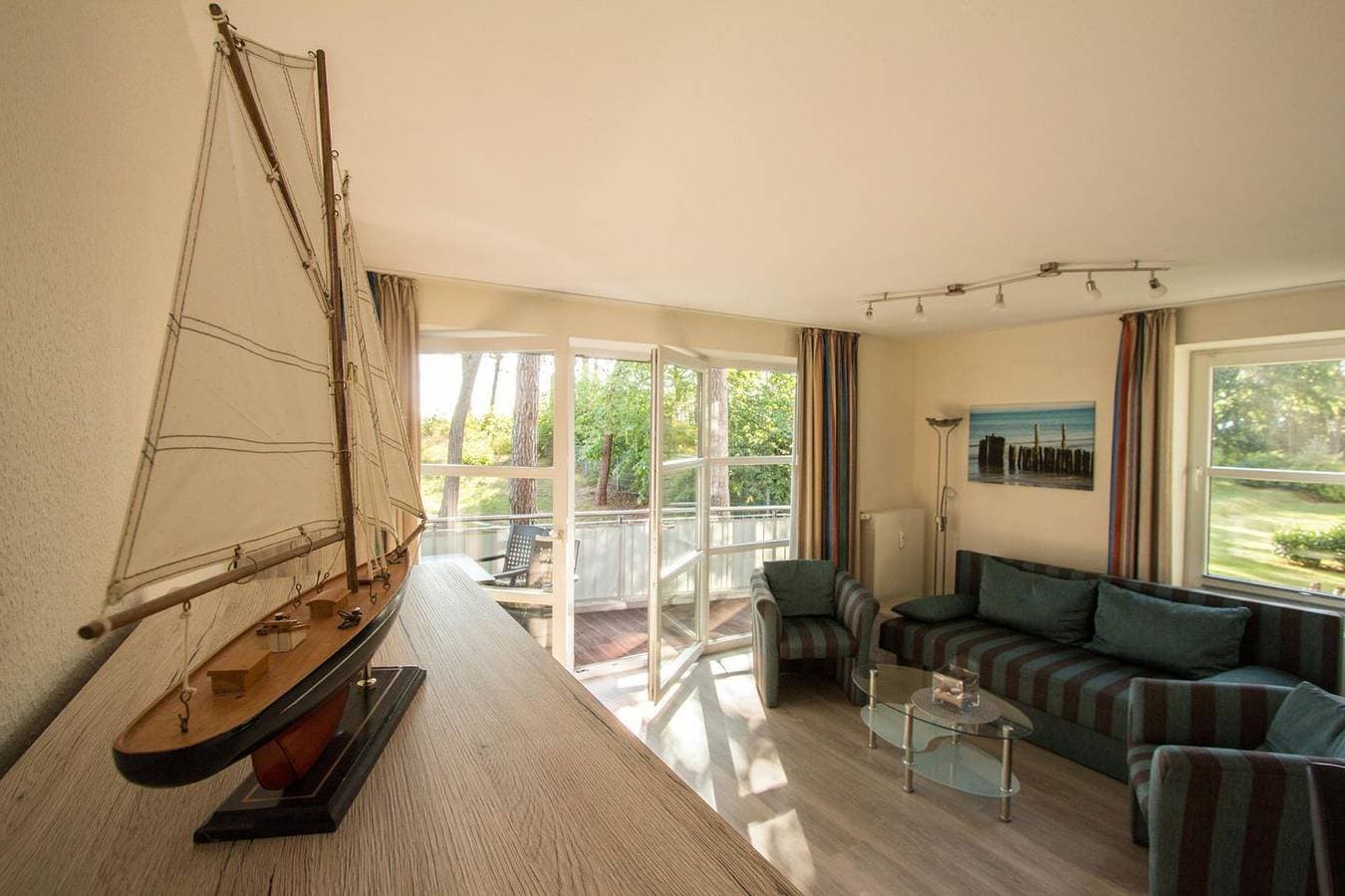 Foto 2 von 7: Ferienwohnung mit Meerblick und direkter Strandlage