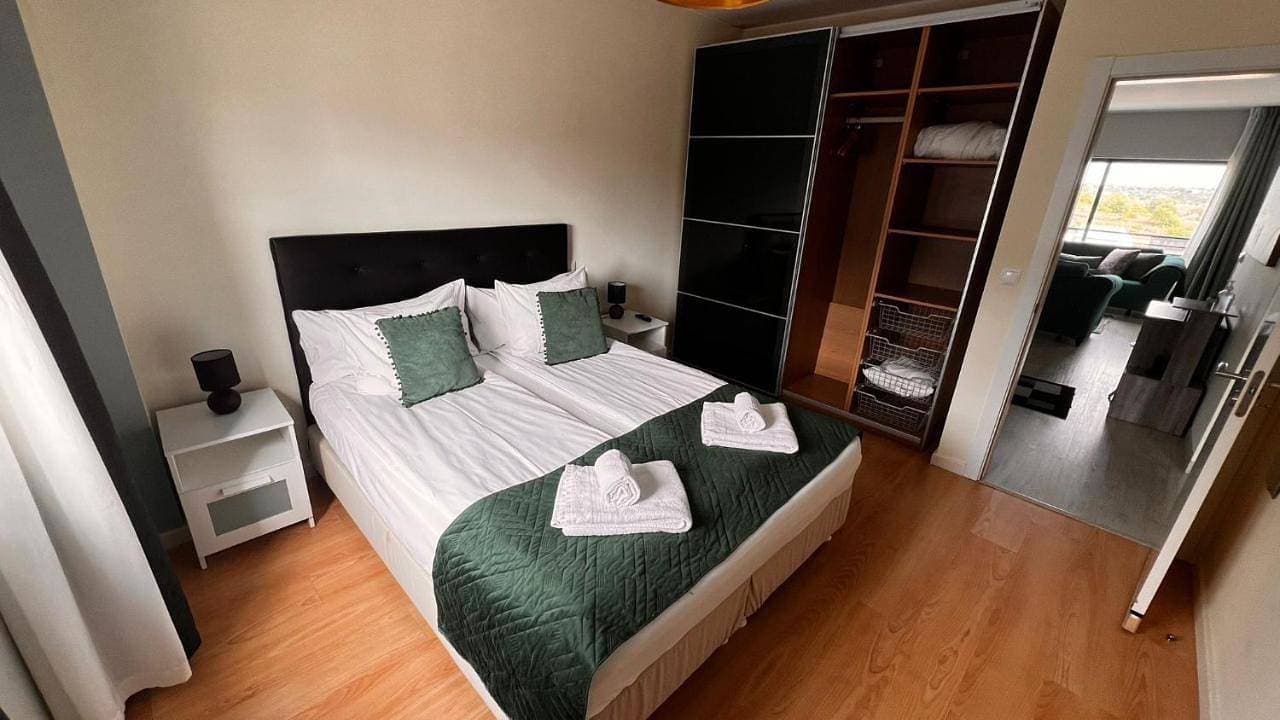 Foto 4 von 23: Apartment with Terrace