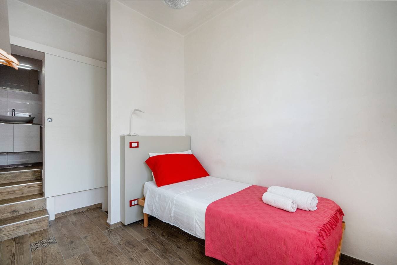 Foto 6 von 20: Ferienwohnung "Gufo Di Mare - Rosso" mit Meerblick und privater Terrasse