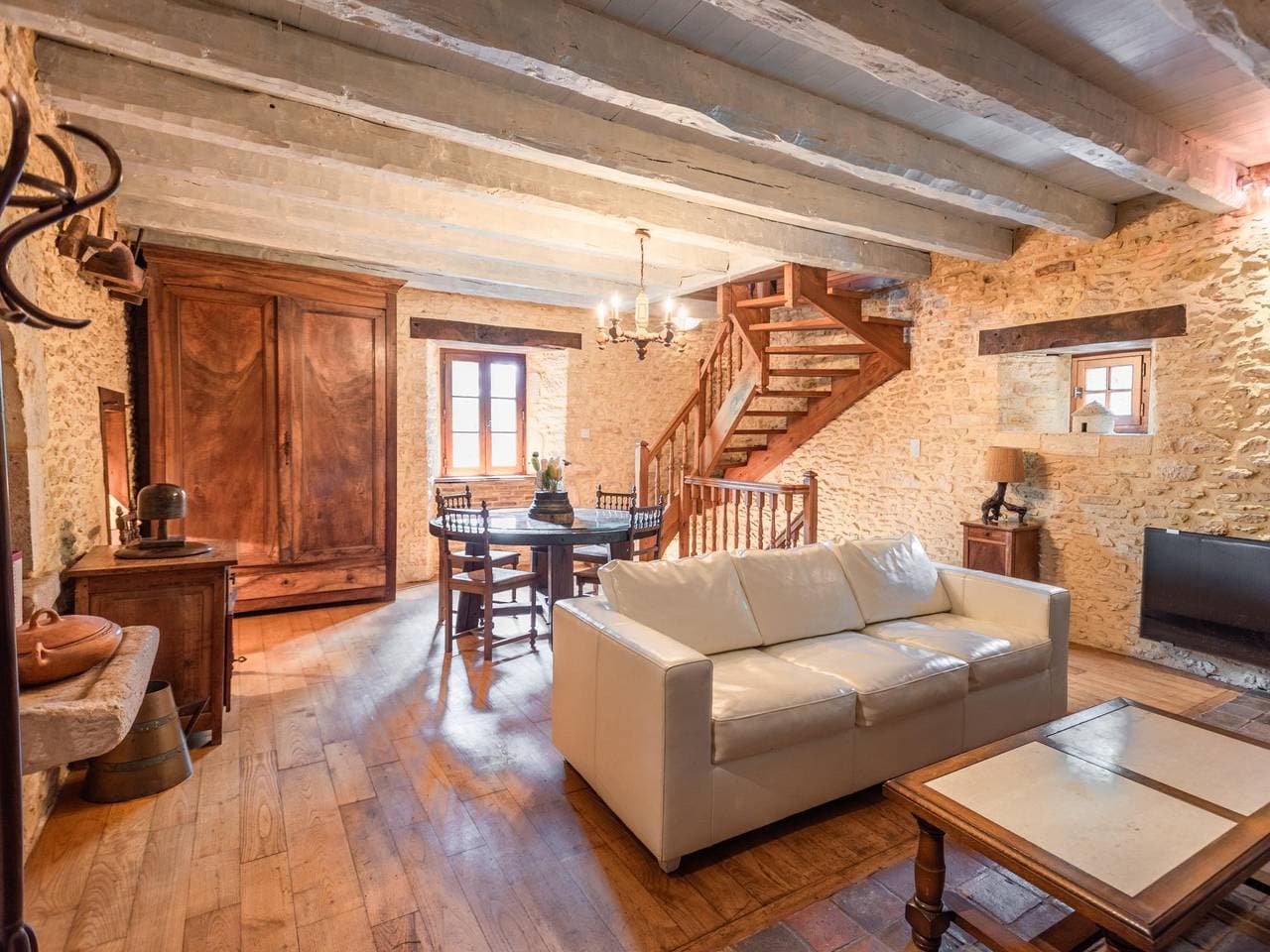 Foto 4 von 39: Sehr schöne authentische Gite mit privatem Pool