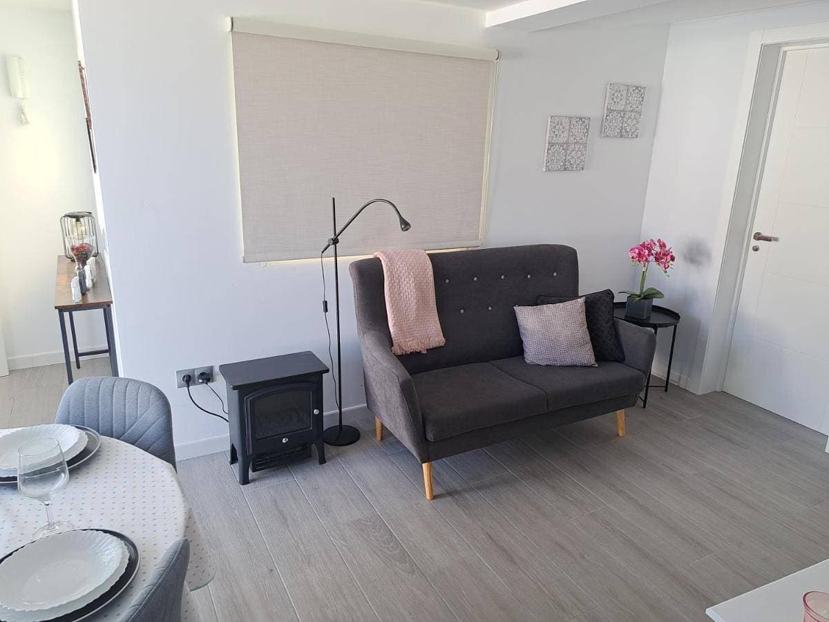 Foto 5 von 18: Two-Bedroom Apartment