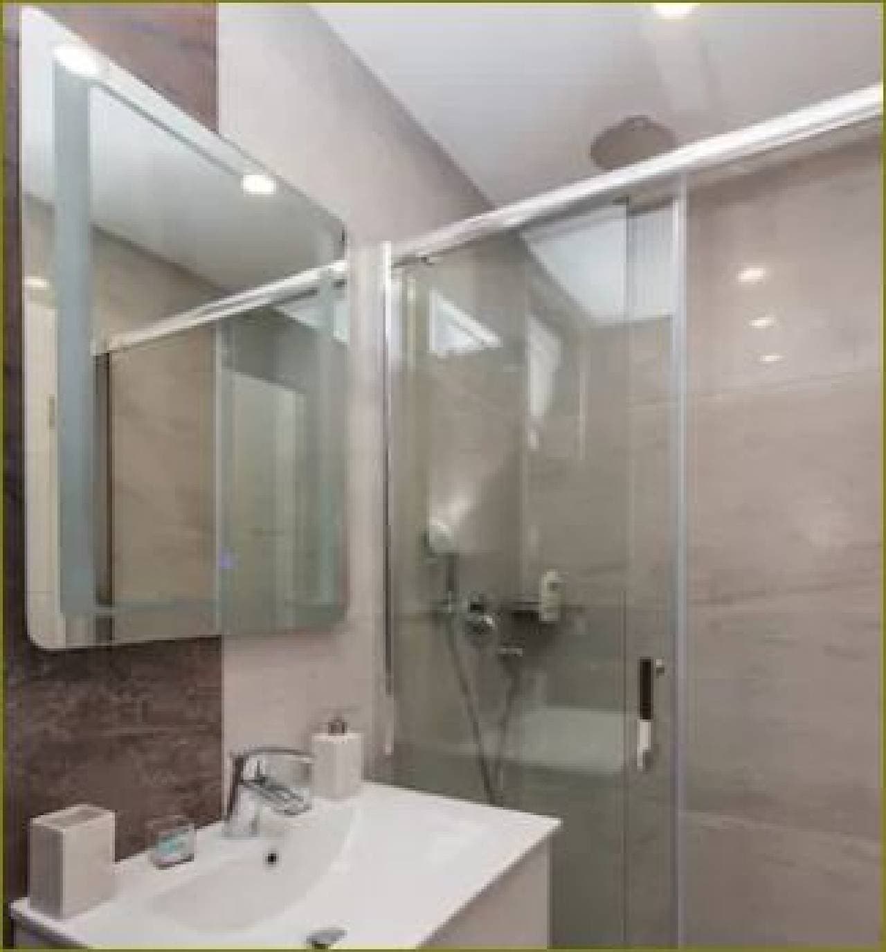 Foto 4 von 8: Apartments Dub - Studio Apartment with Shared Terrace (no.2)