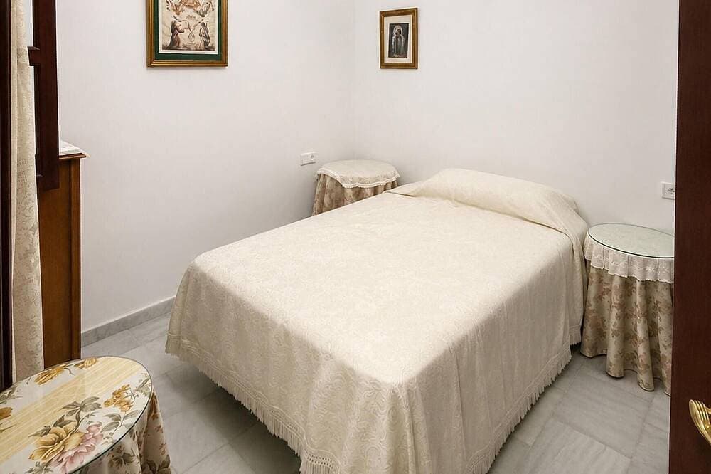 Foto 3 von 10: Cozy home in La Puebla de los Infan