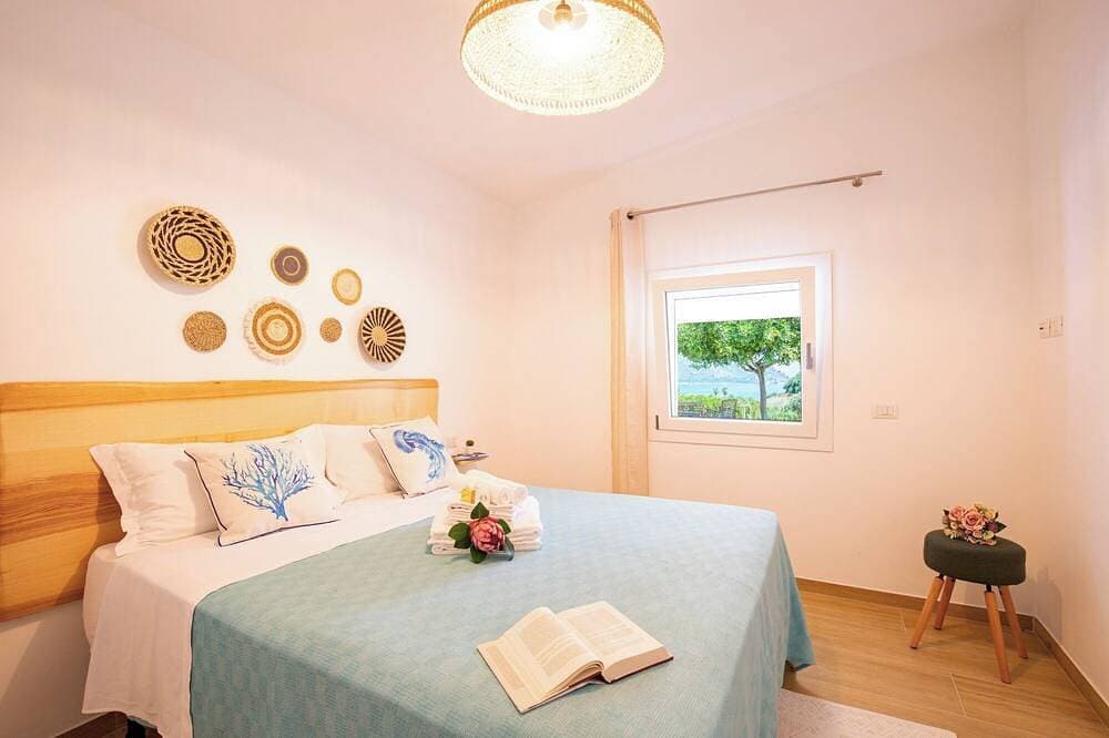 Foto 5 von 30: \"Your Oasis of Relaxation with a Sea View\" Villa RosMari