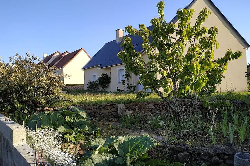 Haus 4 Schlafzimmer + Terrasse 1