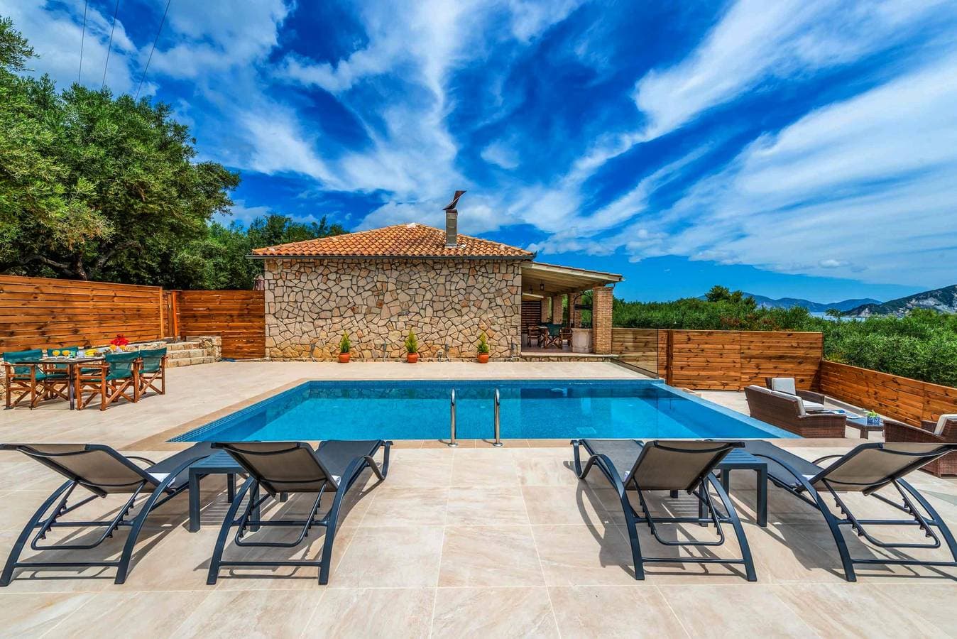 Villa 1
