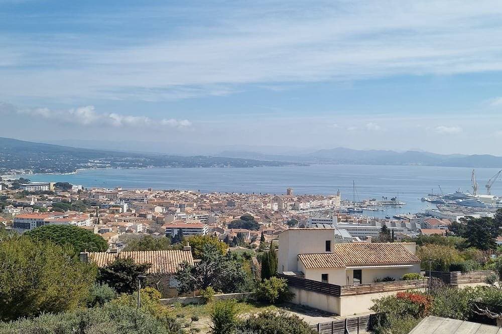 Foto 9 von 14: Seafront apartment with private parking