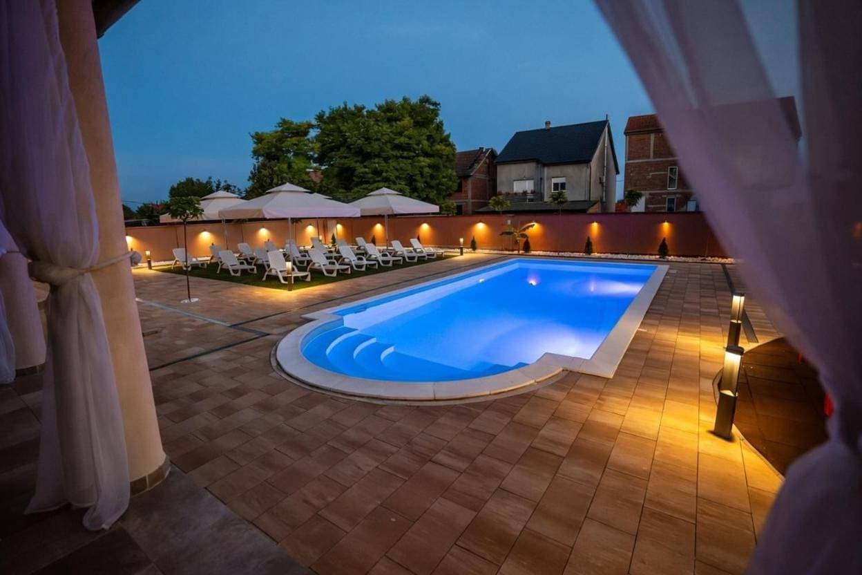 Villa Biser Dunava - Pool & River View 1