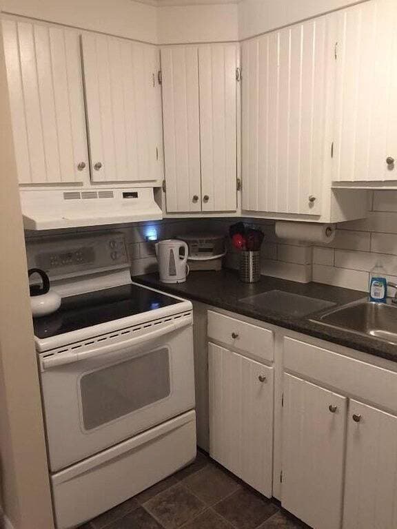 Foto 2 von 16: 1 Bedroom in Bauer Terrace - Downtown Halifax