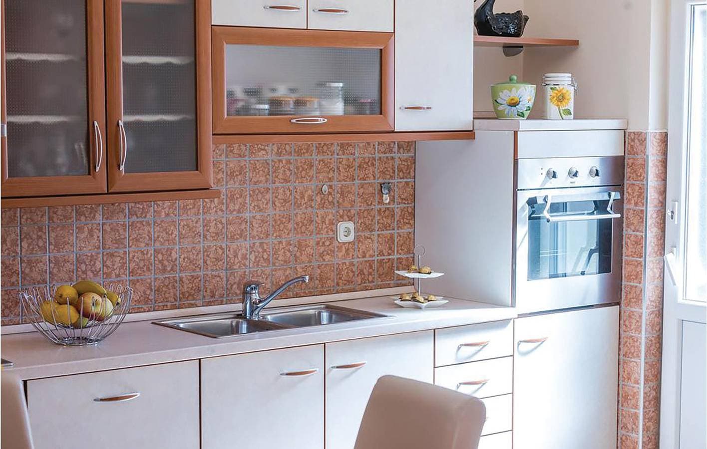 Foto 13 von 25: Gemütliche 140 m² große Wohnung mit Terrasse, Garage und nur 400 m von der Küste entfernt