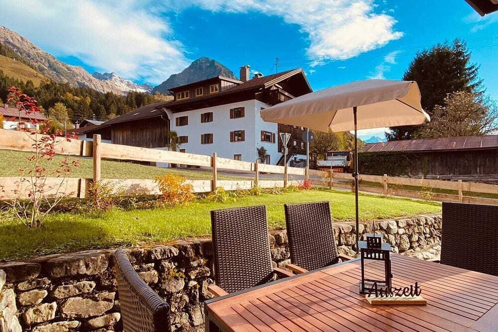 Neu Renovierte Ferienwohnung für Bergverliebte 1