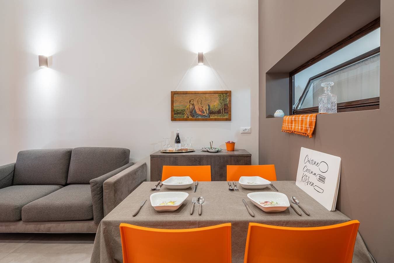 Foto 5 von 34: Ferienwohnung 'La Casetta Del Cuore' mit privatem Hinterhof, WLAN und Klimaanlage