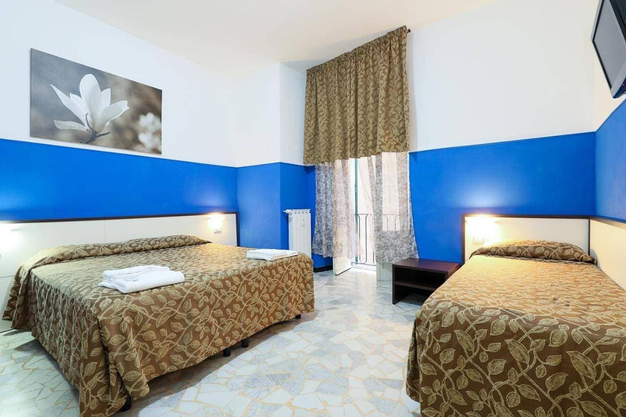 Foto 5 von 13: Quadruple Room
