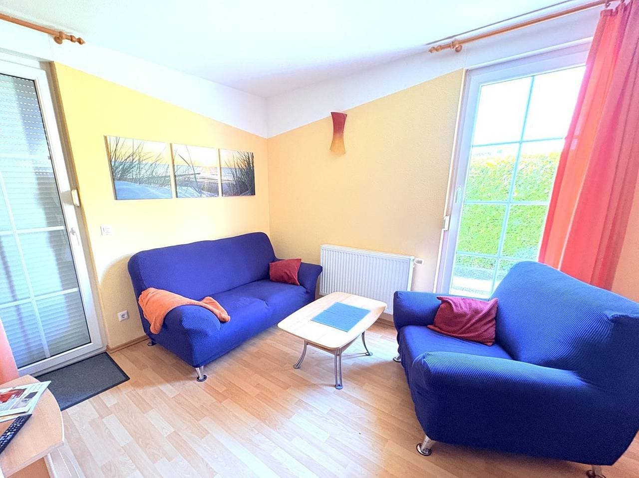 Foto 3 von 10: Gemütliche Ferienwohnung mit Terrasse in Alt Reddevitz – Hund erlaubt
