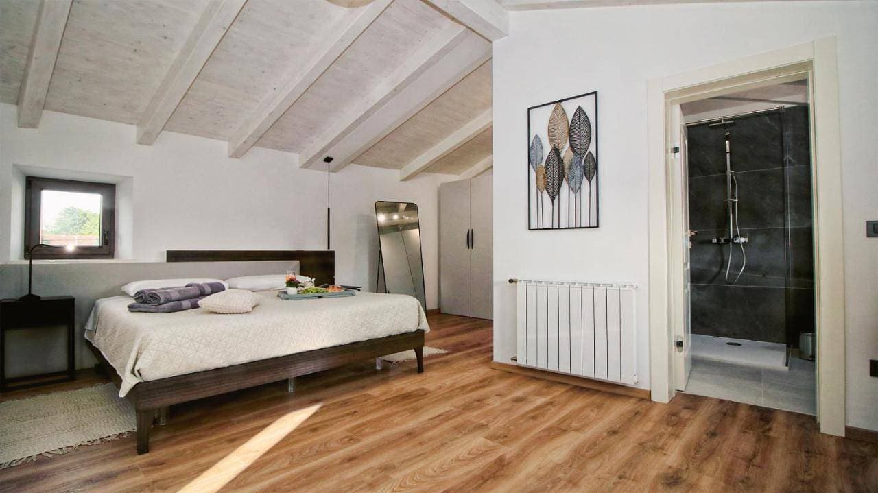 Foto 13 von 46: Three-Bedroom Villa