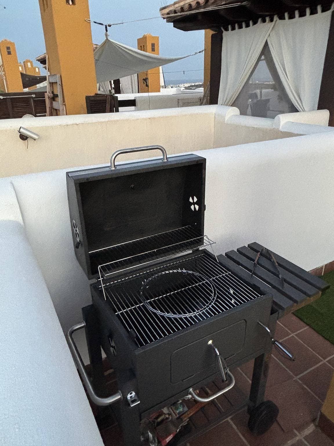 Foto 7 von 24: Ferienhaus 'Maison De Lumière' mit Meerblick, WLAN und Klimaanlage