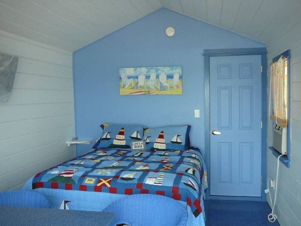 Foto 9 von 19: Romantic Oceanfront Cottage Get-Away direkt am Strand !!