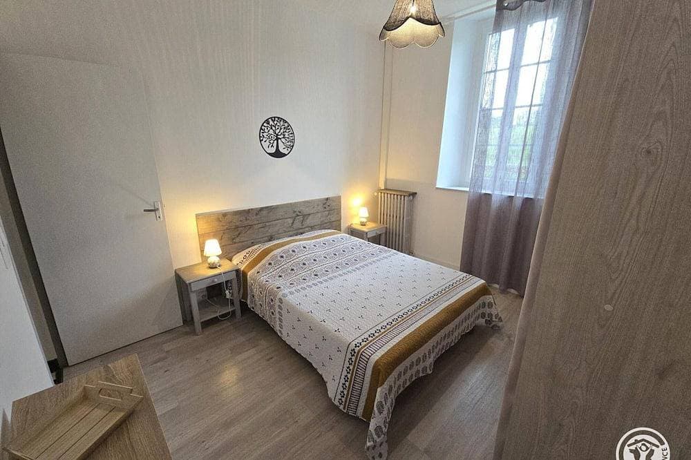 Foto 5 von 27: Großes Haus mit privatem Pool, Parkplatz und Haustiere erlaubt