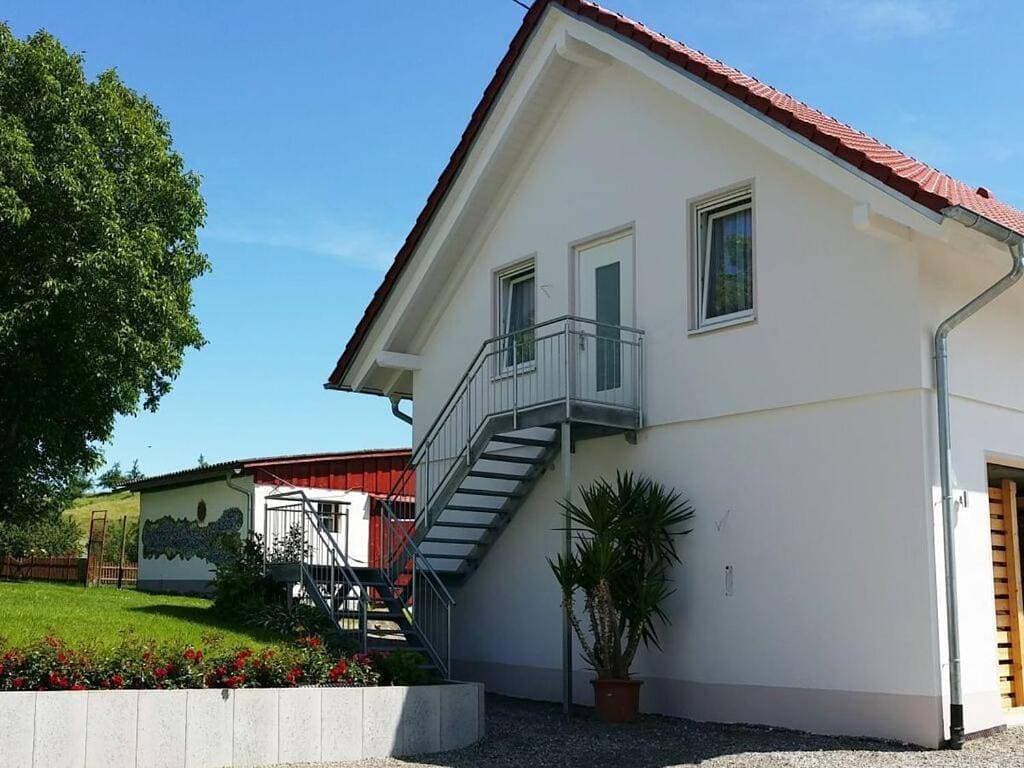 Foto 3 von 25: Three-Bedroom Holiday Home