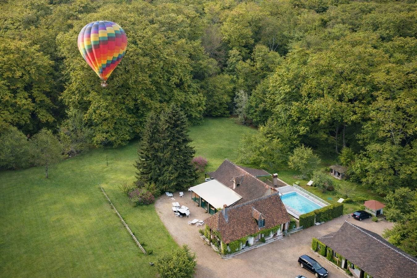 Foto 2 von 26: Bed & Breakfast 'Auberge Marcheroux Zimmer Nr. 4' mit Gemeinschaftsgarten und WLAN