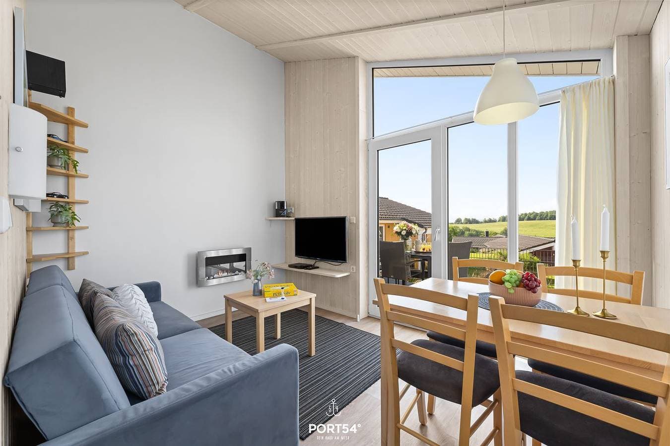 Foto 2 von 28: Platzhirsch - skandinavisch, gemütliches Ferienhaus für 2 bis 4 Personen mit eigenem WLAN