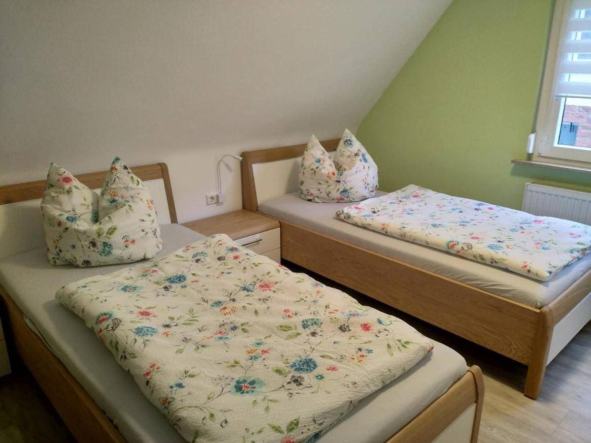 Foto 4 von 22: Two-Bedroom Apartment with Balcony