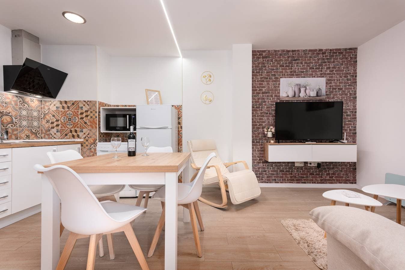 Foto 3 von 26: Ferienapartment 'Appartement Margari' mit WLAN und Klimaanlage