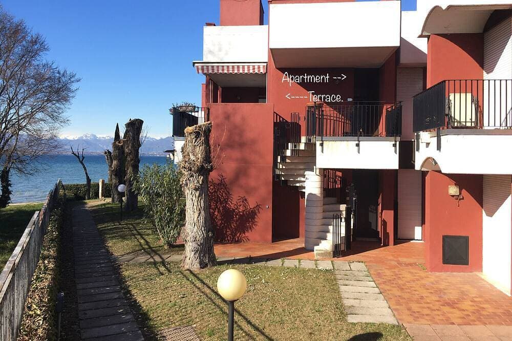 Foto 11 von 30: Wohnung mit direktem Zugang zum See