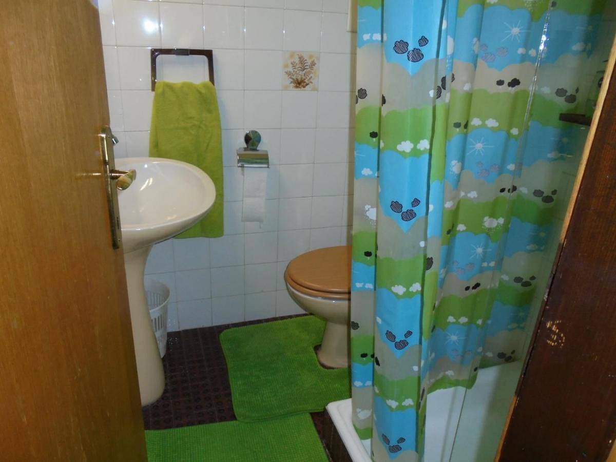 Foto 5 von 13: Apartment with Shower