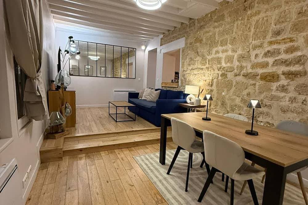 Foto 9 von 11: Stunning Duplex In The Heart Of The City Center With Underground Parking Included, 10 Minutes From Paris