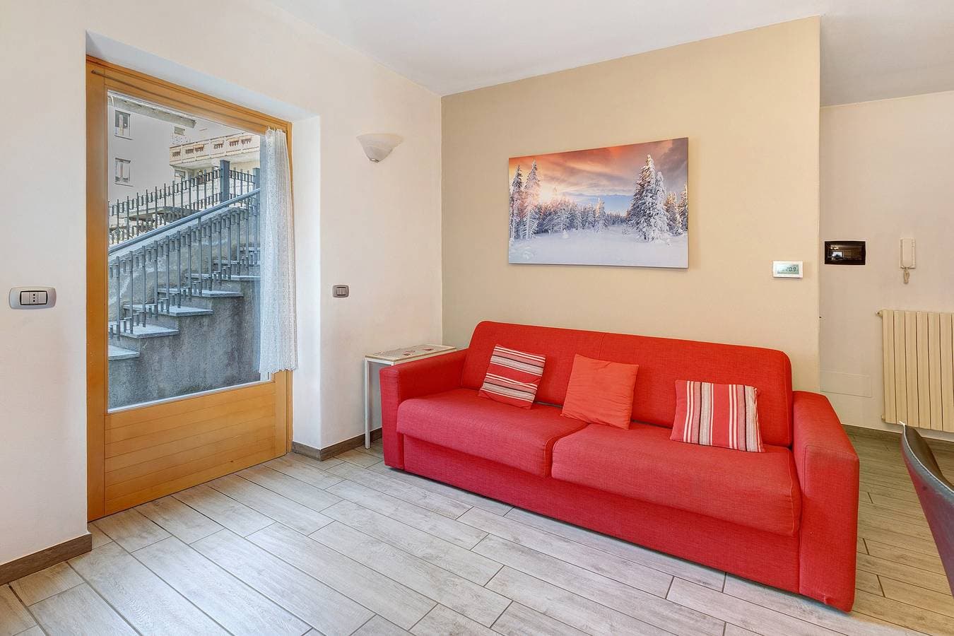 Foto 5 von 29: Apartment '1' mit Bergblick, Gemeinschaftsgarten und WLAN