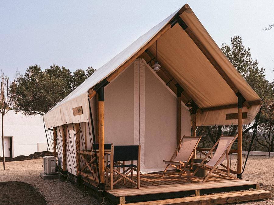 Foto 1 von 32: Wecamp Cadaques - Zelt 2 personen - Glamping Paar