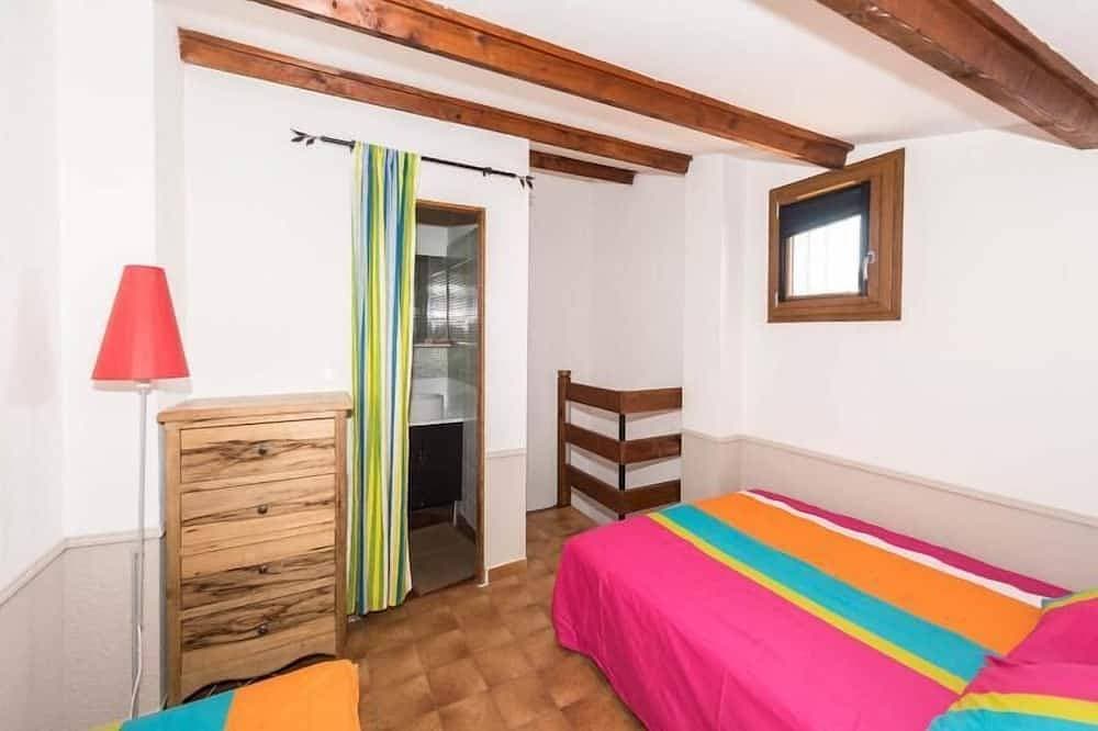 Foto 3 von 27: 36 m2 apartment in quiet residence with sandy beach 200m away