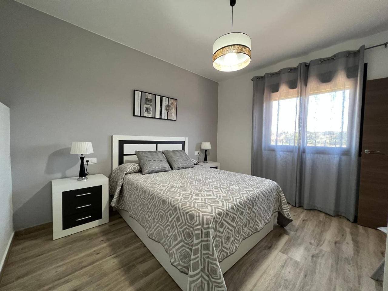 Foto 7 von 22: Three-Bedroom House