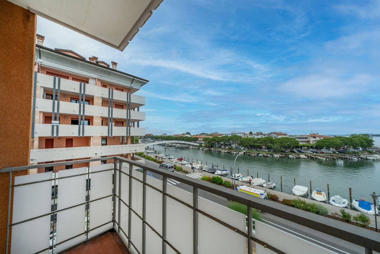 Foto 12 von 21: Ferienwohnung für 5 Personen mit Balkon