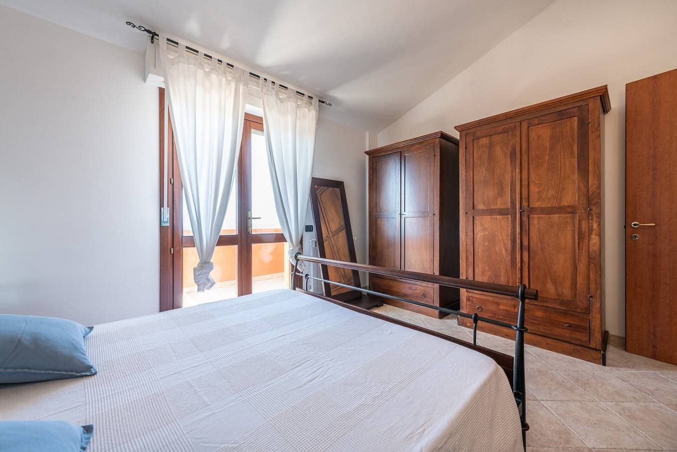 Foto 13 von 28: Ferienhaus "Villetta Capitana Vista Mare" mit Garten und WLAN
