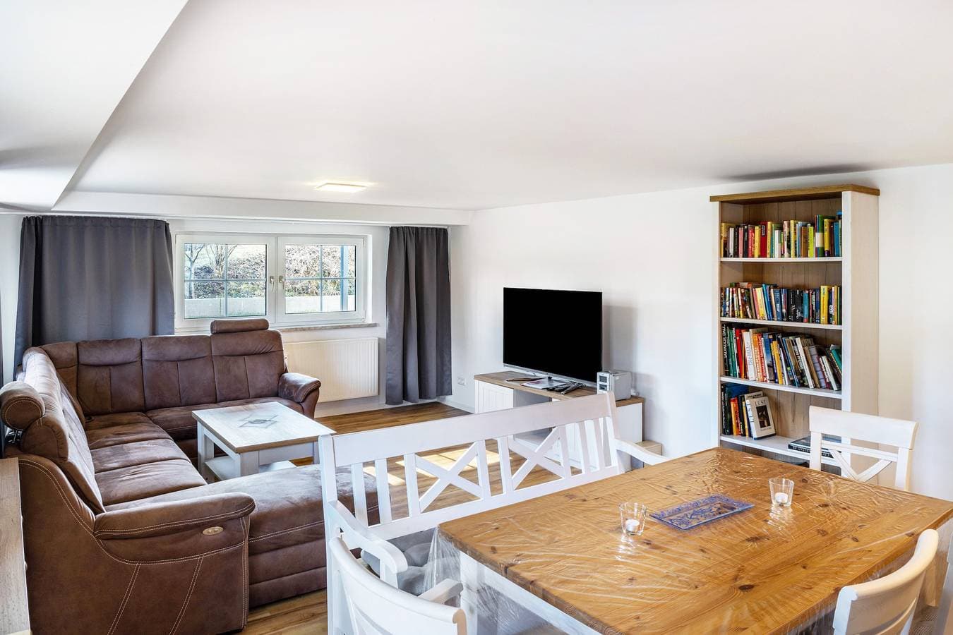 Foto 7 von 33: Ferienwohnung 'Terrace' mit privater Terrasse und Wi-Fi