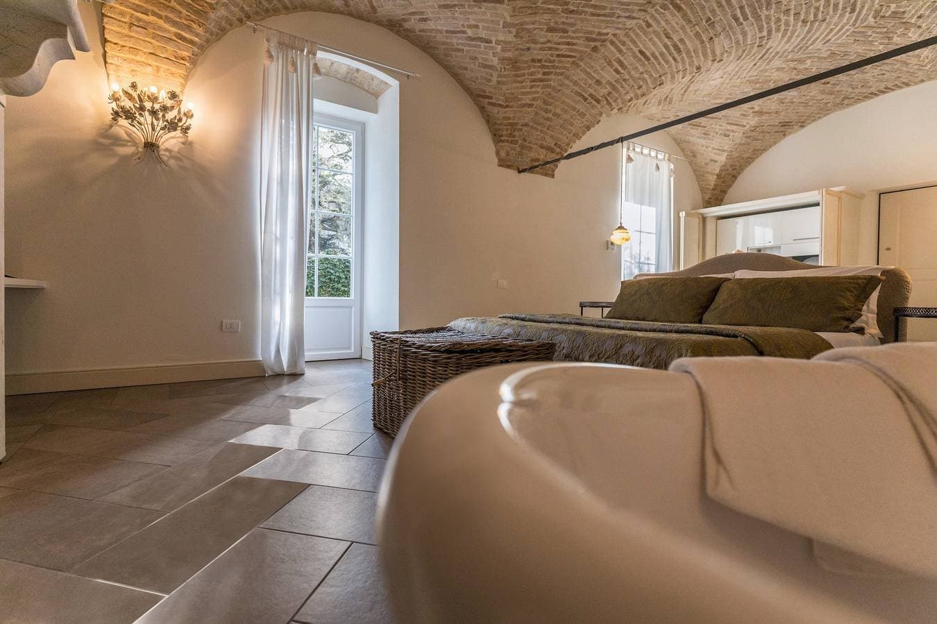 Foto 8 von 23: Ferienwohnung "Origano" mit Wellnessbereich, Privatem Garten, WLAN und Pool zur gemeinsamen Nutzung