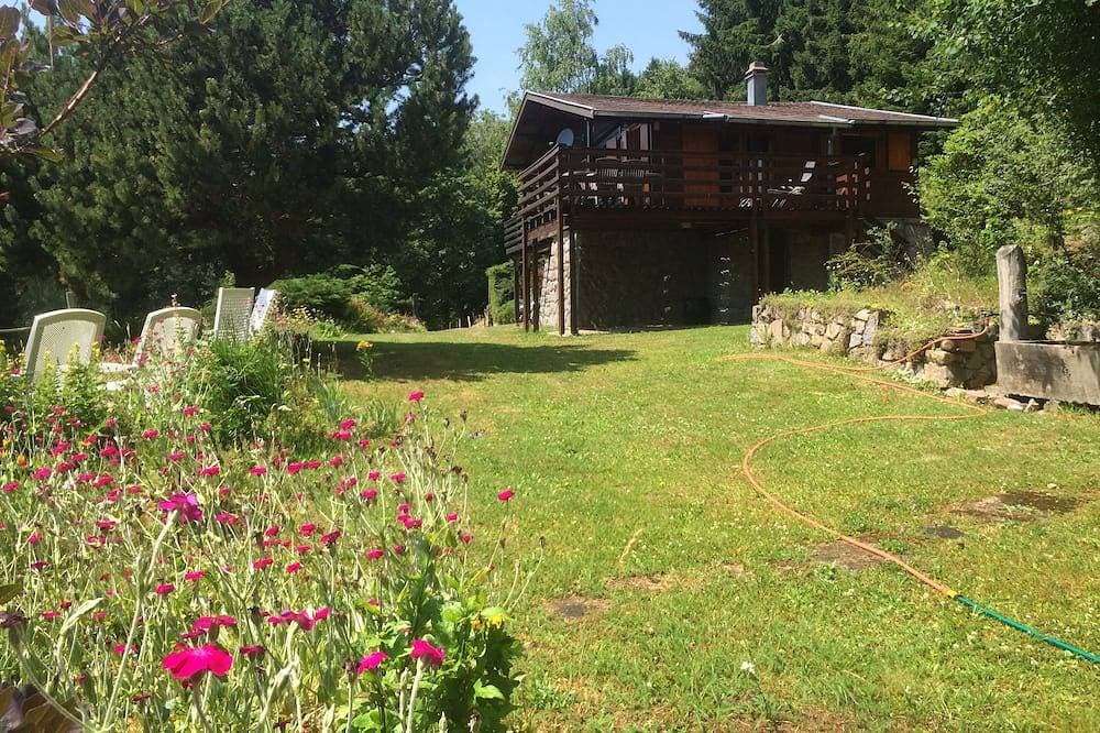 Foto 12 von 30: Große Berghütte inmitten der Natur, Panoramablick, in der Nähe von Colmar