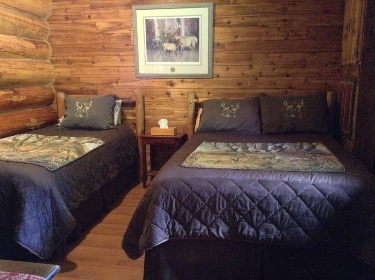 Foto 7 von 9: Standard Double Room (1 double, 1 twin)