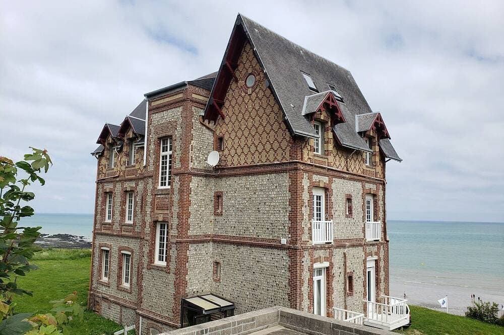 Foto 10 von 18: Apartment with superb sea and land views
