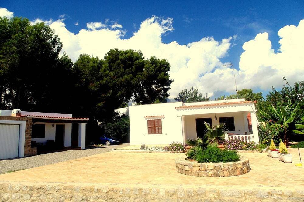 Foto 10 von 28: Haus mit Pool 200 Meter vom Strand entfernt